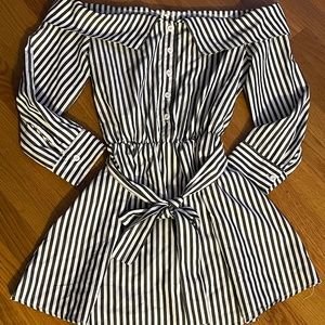 NEW Stripped Off The Shoulder Button Down 3/4 Sleeves Short Dress M